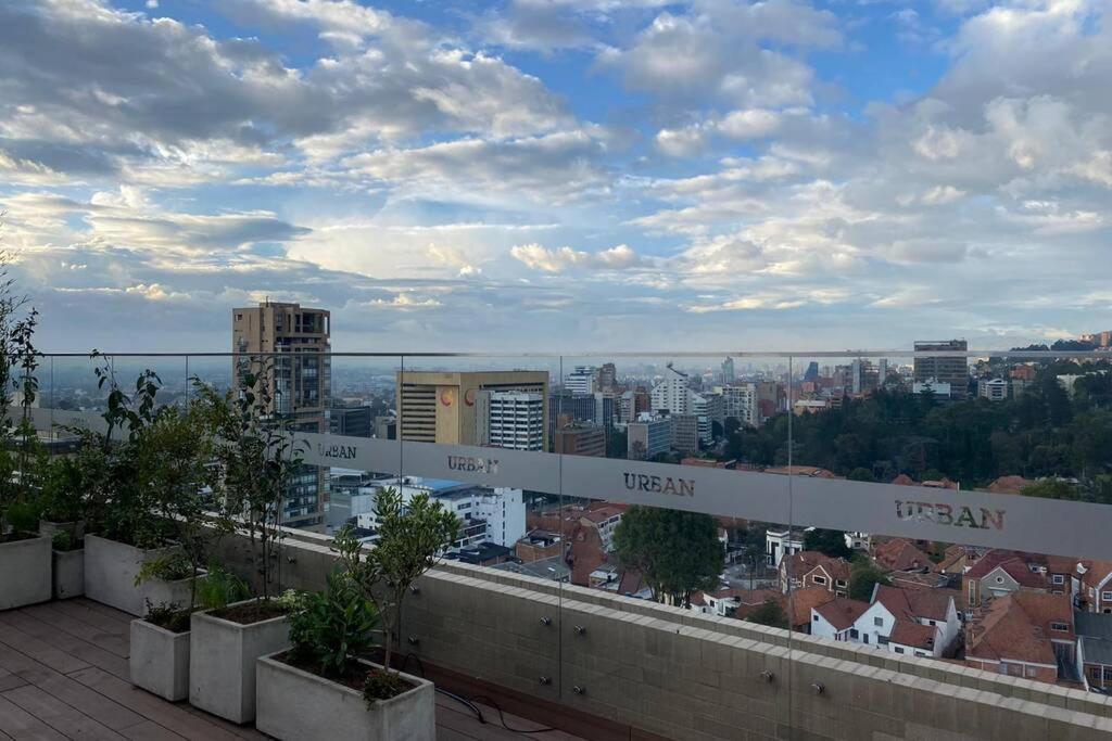 Top Of The World In Bogota Apartment Bagian luar foto